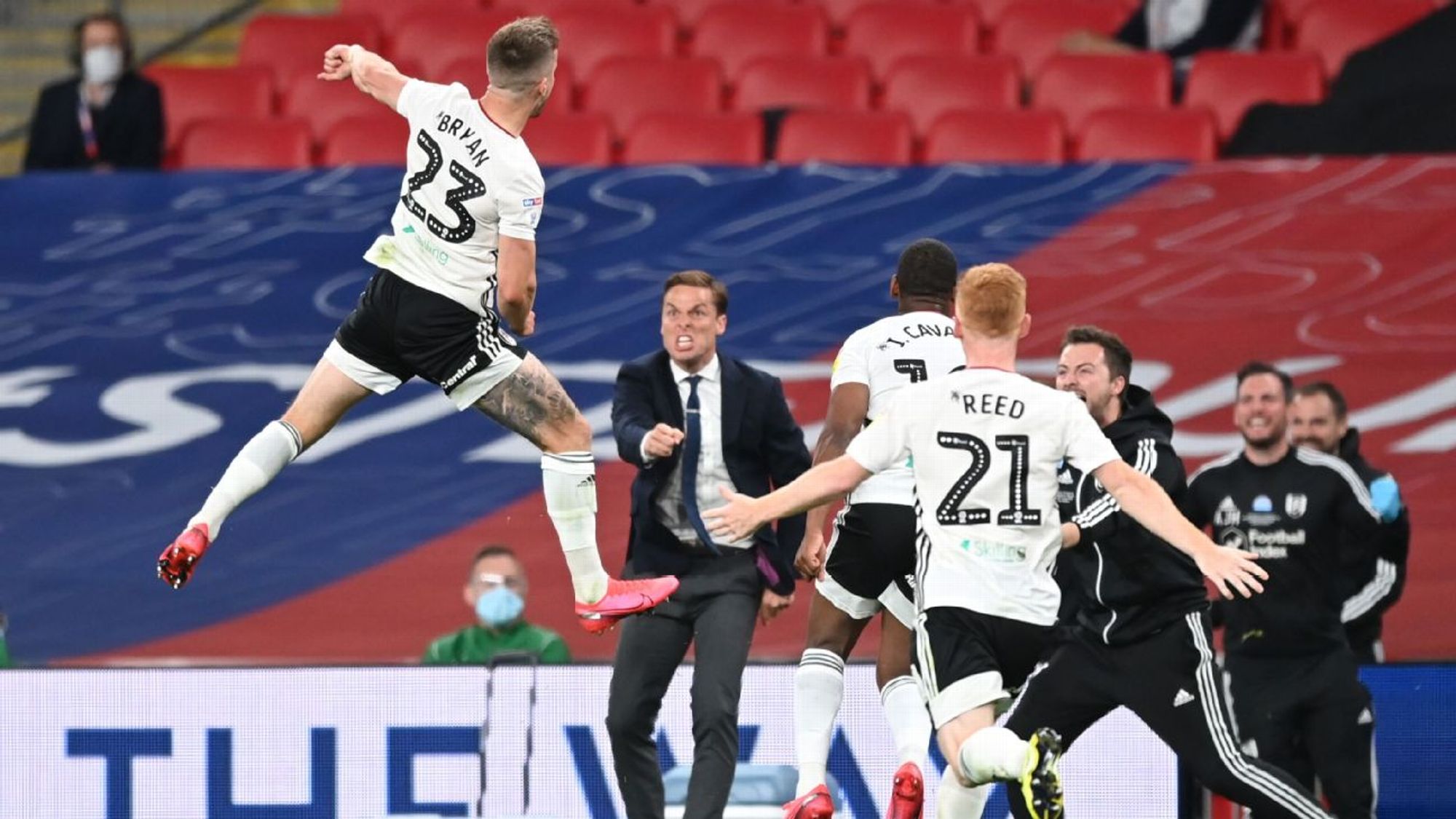 更具国际范 更具国际范