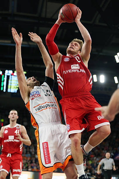 的首个超级 的首个超级